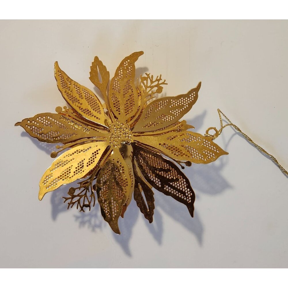 Danbury Mint 1998 POINSETTIA Christmas Ornament 3D Gold Plate - Picture 4 of 4